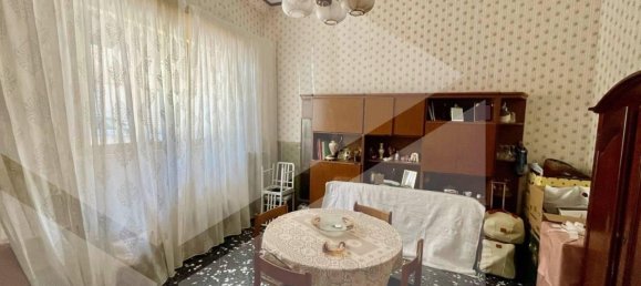 4 rooms Apartment in Andria, Italy No. 14890 3