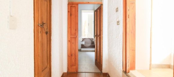 2 chambres Appartement à Collecorvino, Italy No. 297355 2