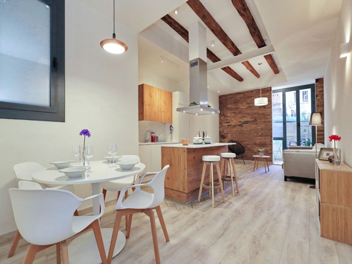 2 bedrooms Apartment in Eixample, Spain No. 29551