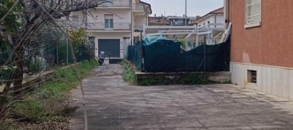 6-salle Appartement à Sora, Italy No. 66092 20