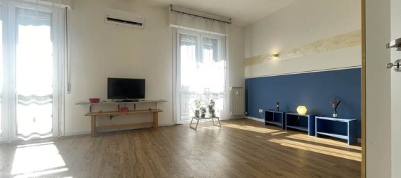 2 bedrooms Apartment in Florence, Italy No. 377307 7