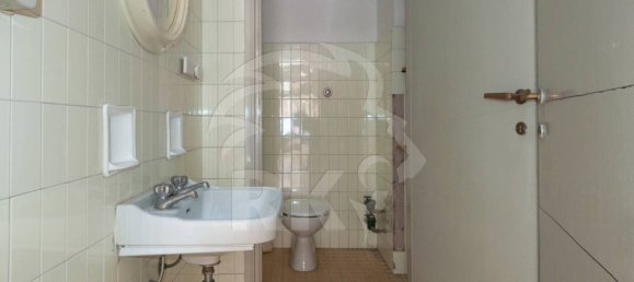 Imóvel comercial de 1 divisão em Bologna, Italy N.º 72254 10