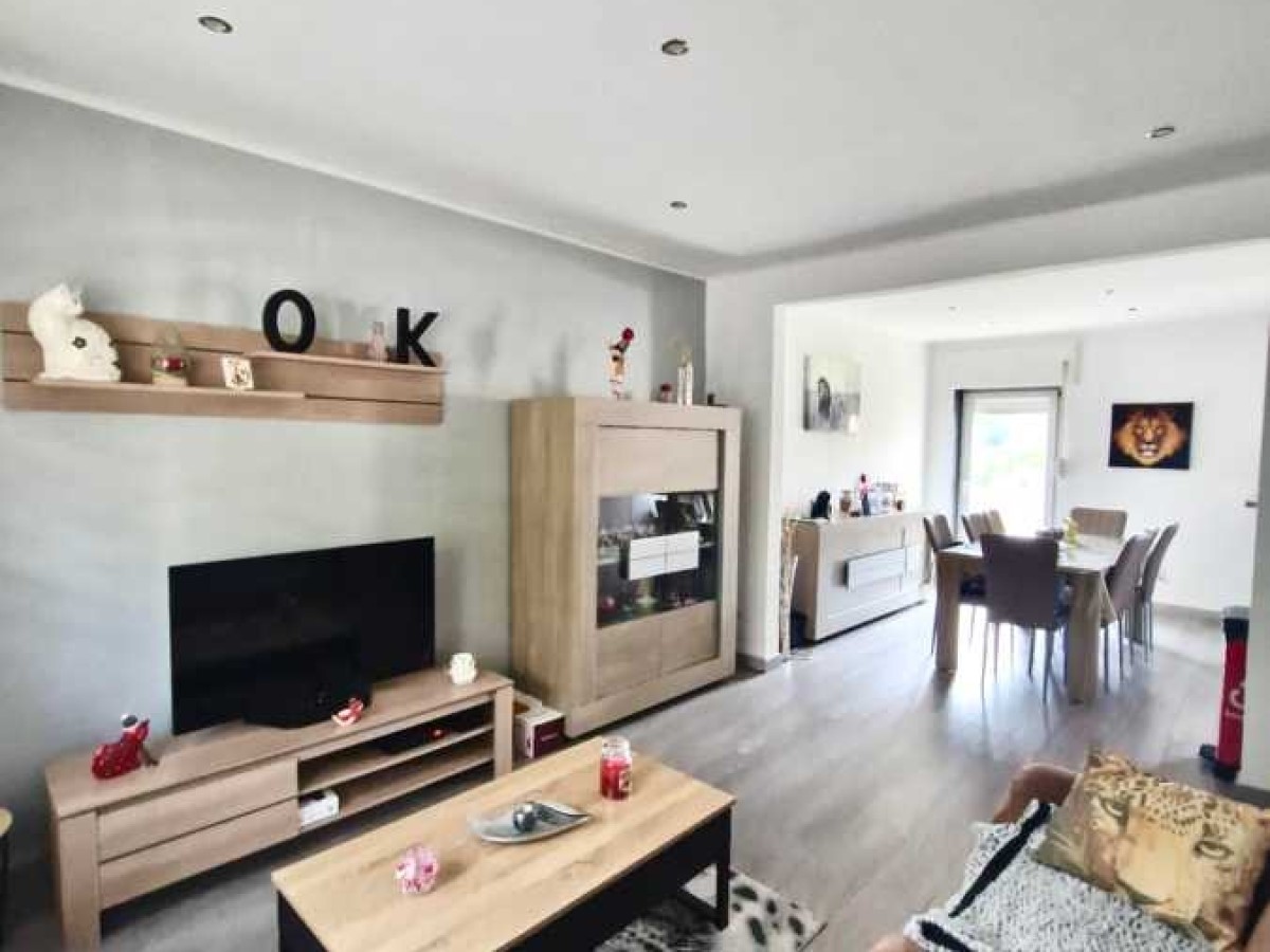 4 bedrooms Villa in Herserange, France No. 69733