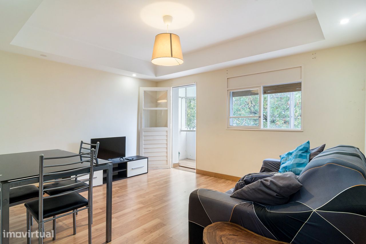 3 bedrooms Apartment in Lisbon, Portugal No. 307972