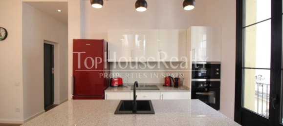 3 Schlafzimmer Wohnung in Ciutat Vella, Spain, Nr. 115638 5