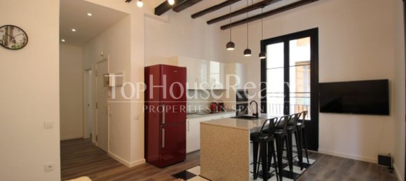 3 Schlafzimmer Wohnung in Ciutat Vella, Spain, Nr. 115638 3