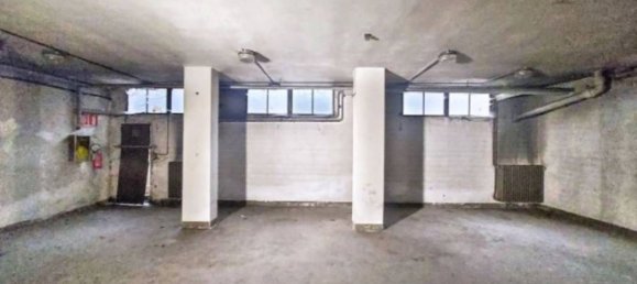 152m² Commercial property in Collegno, Italy No. 290399 3