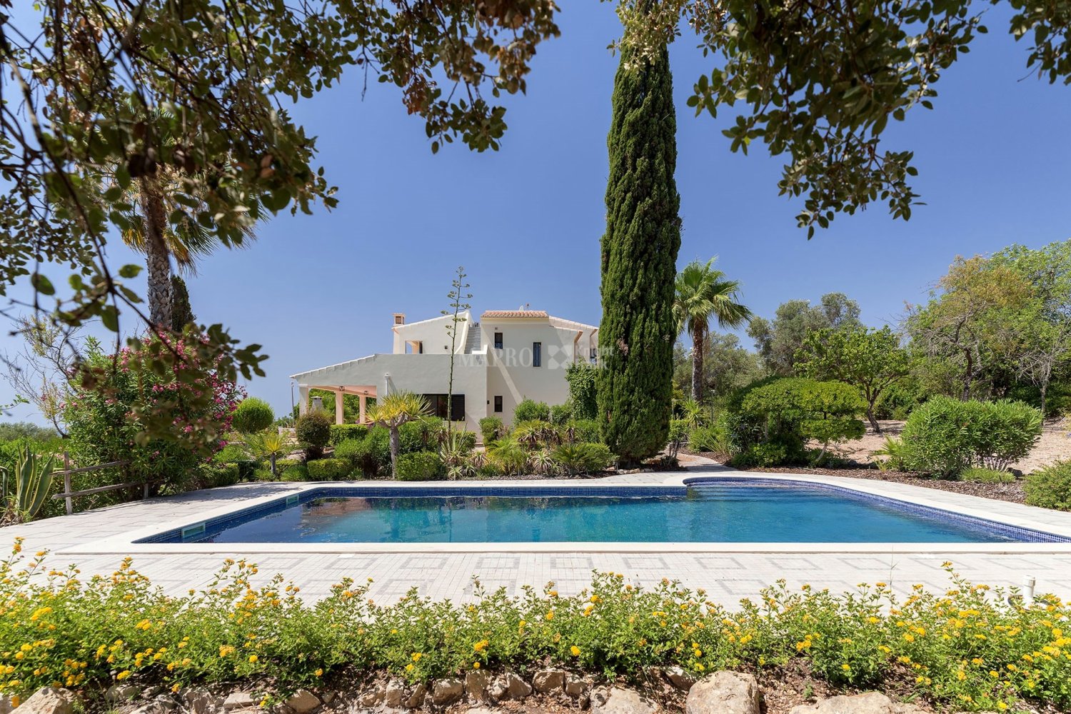 3 bedrooms Villa in Loule, Portugal No. 202504