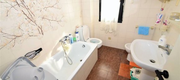 3غرفة شقة في Montecatini Terme, Italy رقم 148148 8