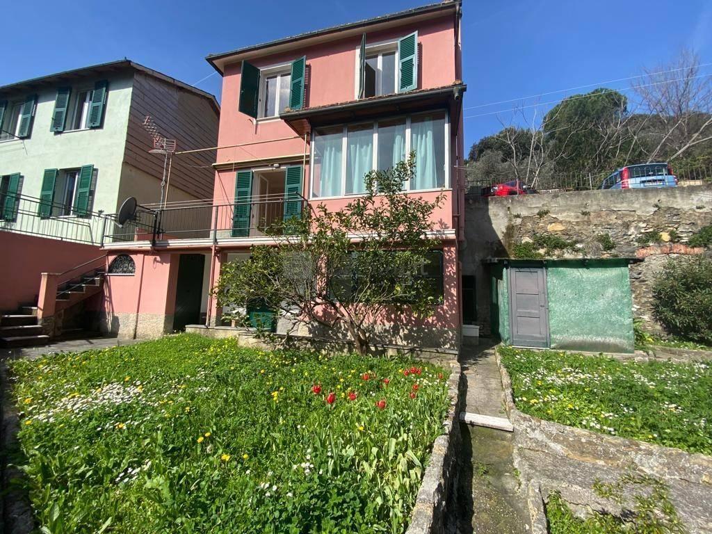 7-Zimmer Villa in Genoa, Italy, Nr. 42061