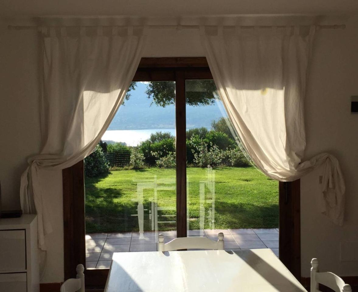 3-salle Villa à Olbia, Italy No. 21130