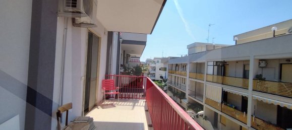 Apartamento de 4 habitaciónes en Triggiano, Italy No. 30741 16
