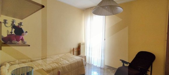 Apartamento de 4 habitaciónes en Triggiano, Italy No. 30741 32