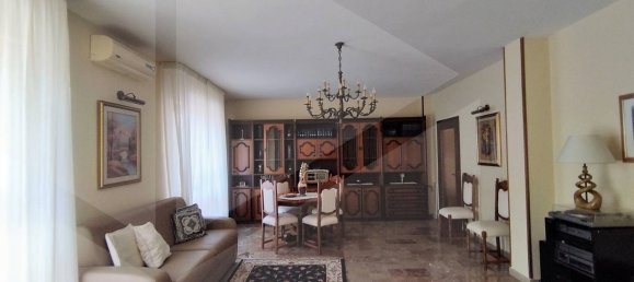Apartamento de 4 habitaciónes en Triggiano, Italy No. 30741 9