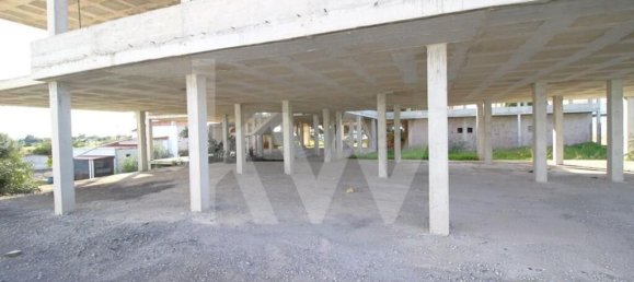 1244m² Commercial property in Ferreiras, Portugal No. 110414 6