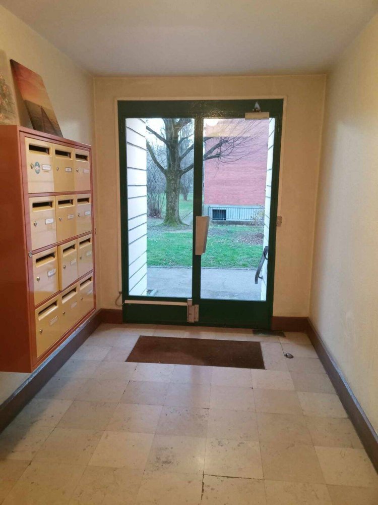 2 Schlafzimmer Wohnung in Livry-Gargan, France, Nr. 330568