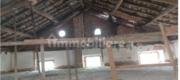 3 bedrooms Apartment in Mariano Comense, Italy No. 299076 4