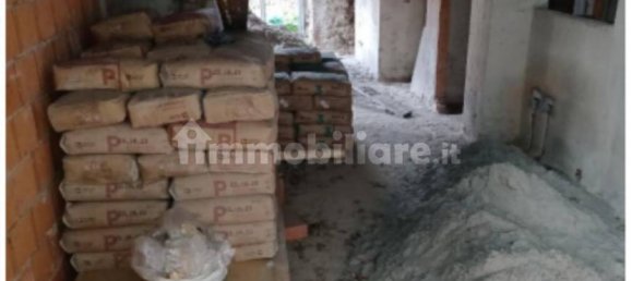 3 bedrooms Apartment in Mariano Comense, Italy No. 299076 5