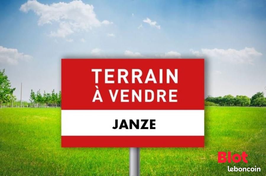 800m² Land in Janze, France No. 123247