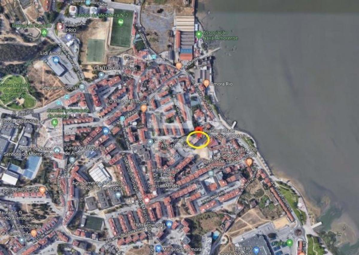 320m² Office in Seixal, Portugal No. 1846