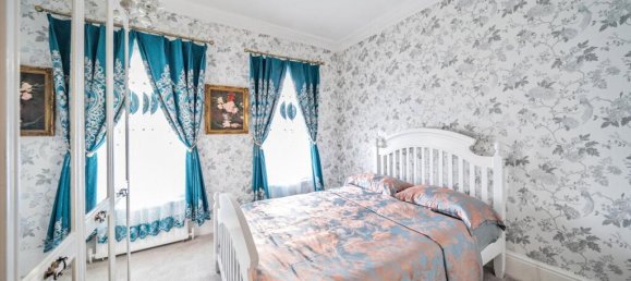 6 bedrooms House in Whetstone, United Kingdom No. 6670 10