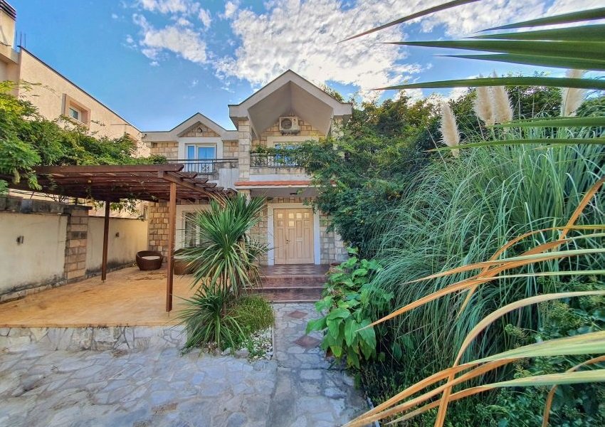 3 bedrooms Commercial property in Tivat, Montenegro No. 78