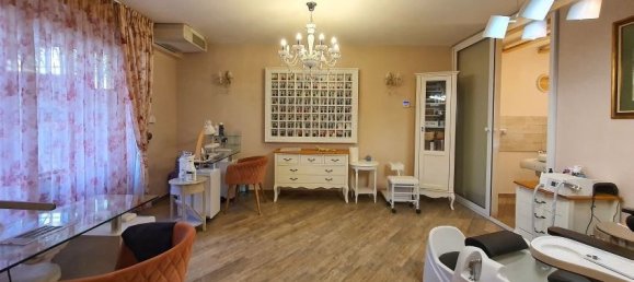 3 bedrooms Commercial property in Tivat, Montenegro No. 78 5