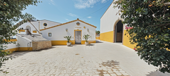 Отель, гостиница 4896м² в Кадис, Испания № 176008 31