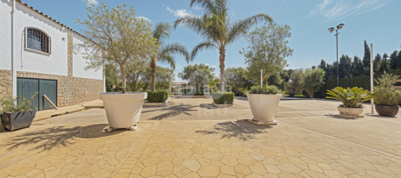 Отель, гостиница 4896м² в Кадис, Испания № 176008 26