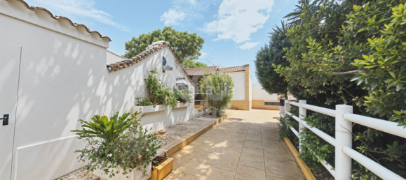 Отель, гостиница 4896м² в Кадис, Испания № 176008 29