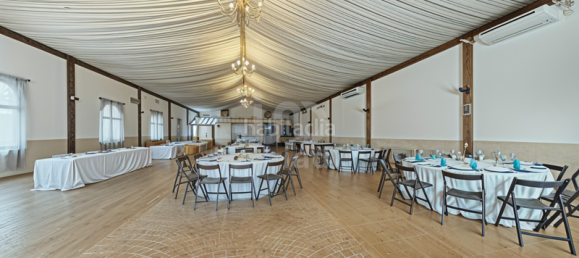 Отель, гостиница 4896м² в Кадис, Испания № 176008 8