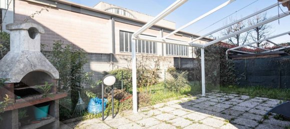 2-Zimmer Wohnung in Seregno, Italy, Nr. 228982 3