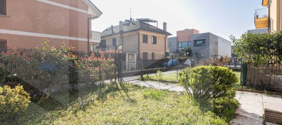 2-Zimmer Wohnung in Seregno, Italy, Nr. 228982 8