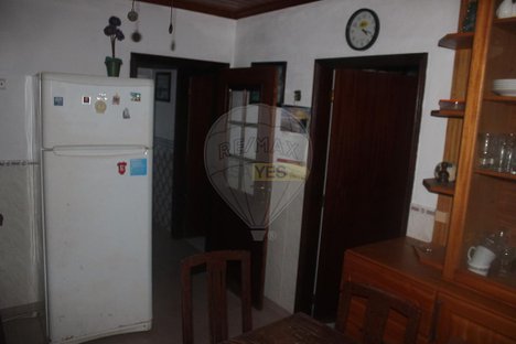 Дом с 4 спальнями в Велаш, Португалия № 183790