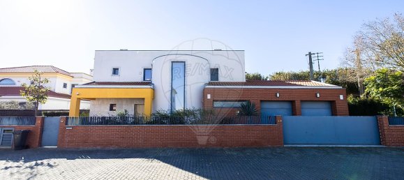 4 bedrooms House in Oeiras, Portugal No. 46518 45