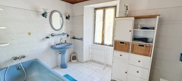 Adosado de 3 dormitorios en Valle-d'Alesani, France No. 81288 9