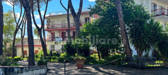 2 bedrooms Apartment in Portici, Italy No. 291697 6