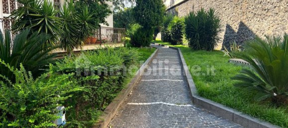 2 bedrooms Apartment in Portici, Italy No. 291697 4