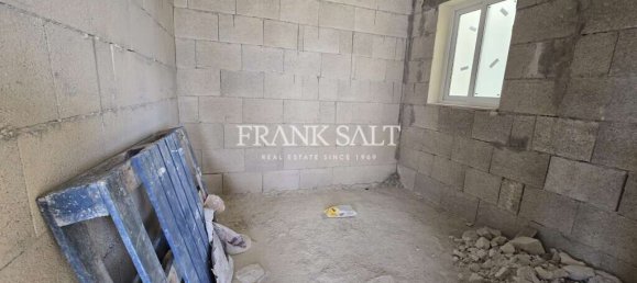 Apartamento T3 em Xewkija, Malta N.º 931 6