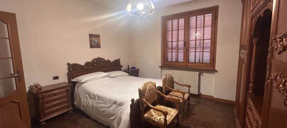 5 bedrooms Villa in Garlasco, Italy No. 359505 18