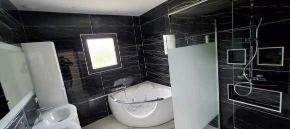 3 bedrooms Villa in Marmande, France No. 301093 6