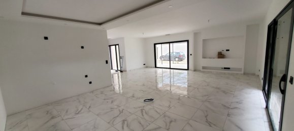 3 bedrooms Villa in Marmande, France No. 301093 5