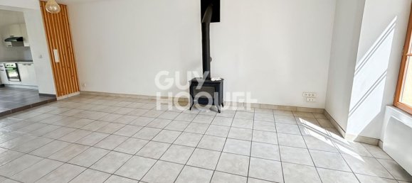 2 bedrooms House in La Houssaye-en-Brie, France No. 296022 6