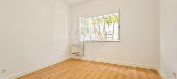 5 bedrooms House in Seixal, Portugal No. 23185 3