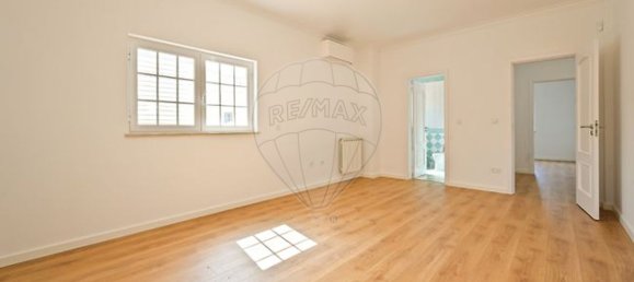 5 bedrooms House in Seixal, Portugal No. 23185 2