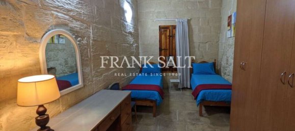 3 bedrooms House in Mosta, Malta No. 9637 11