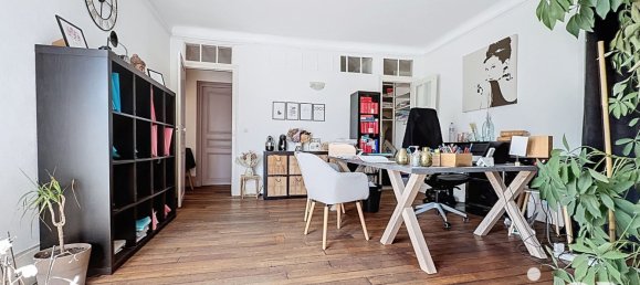 5 rooms Apartment in Versailles, France No. 346007 7