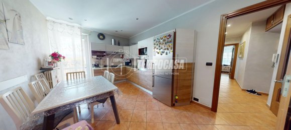 3 rooms Apartment in Volpiano, Italy No. 274503 5