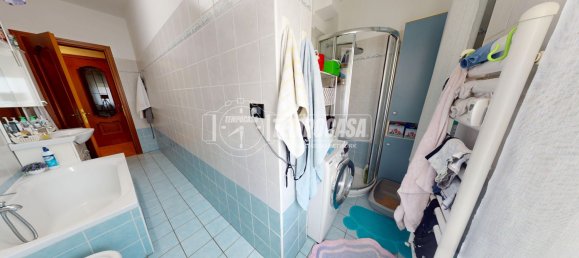 3 rooms Apartment in Volpiano, Italy No. 274503 11