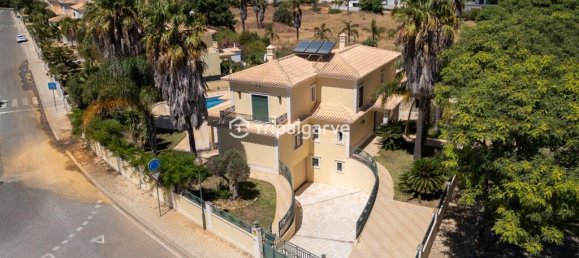 4 Schlafzimmer Villa in Albufeira, Portugal, Nr. 320815 9